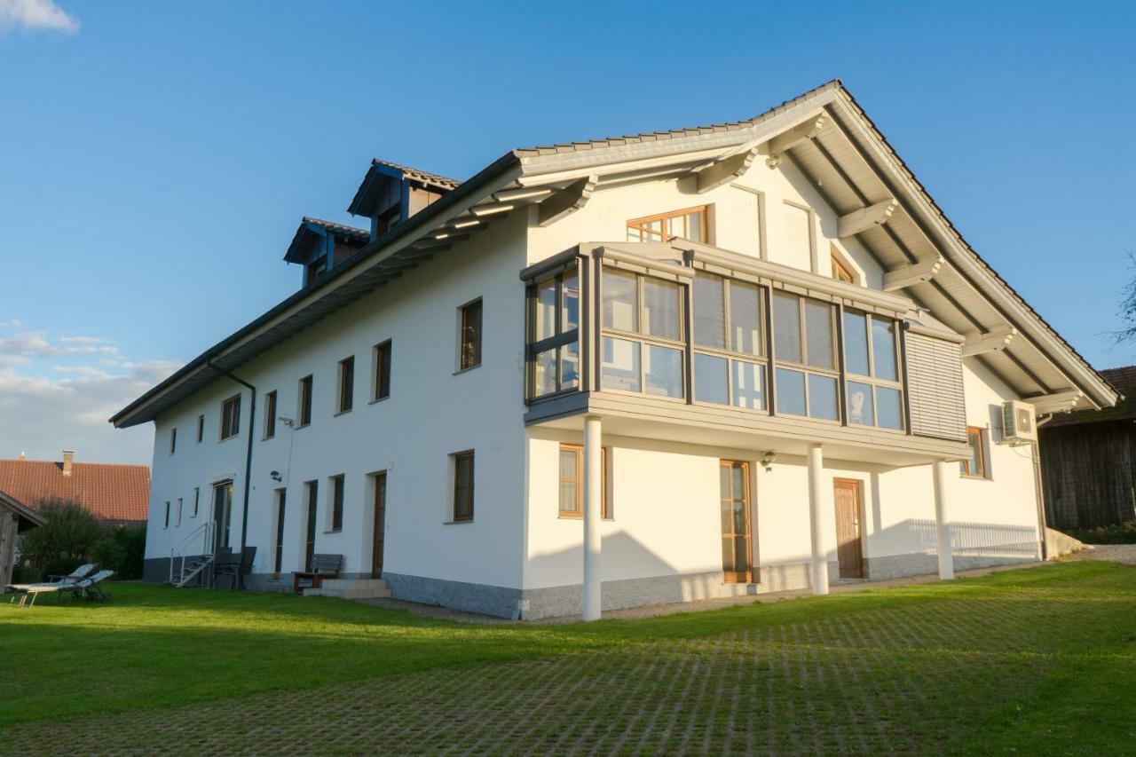 Landurlaub Eichinger Inklusive Aktivcard! E-ladesaeule! Ganz Jahres Beheizter Salzwasserpool Appartement *